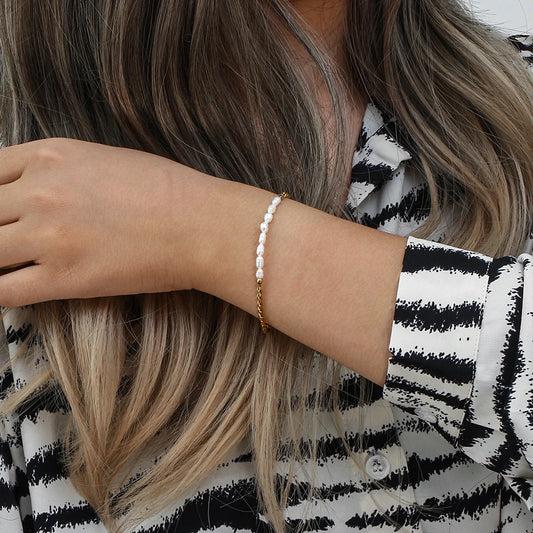 Golden Tide Pearl Bracelet