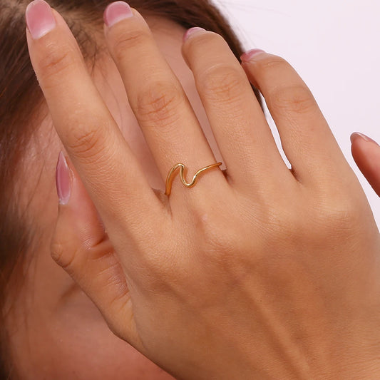 Golden Wave Ring in gold on model