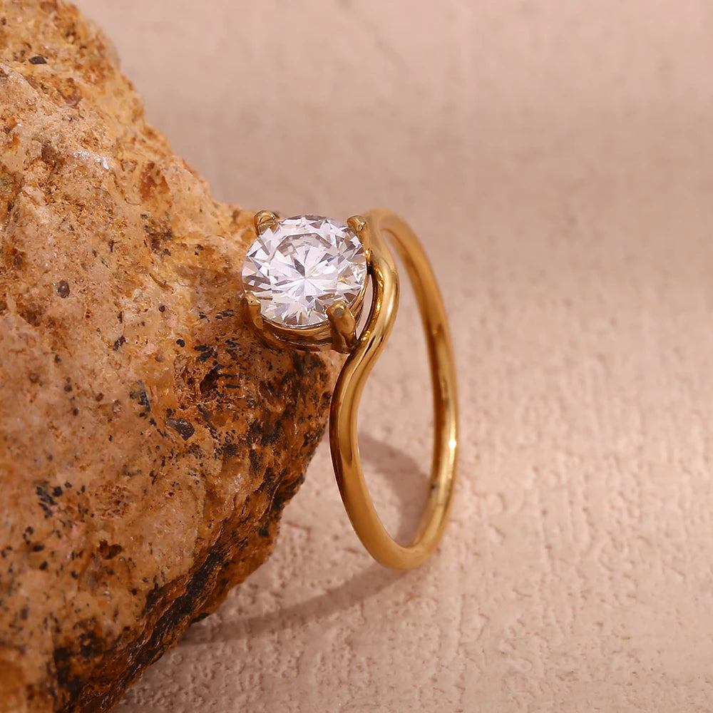 Bright Horizon Ring