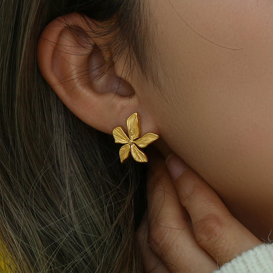 Pretty Petals Stud Earrings