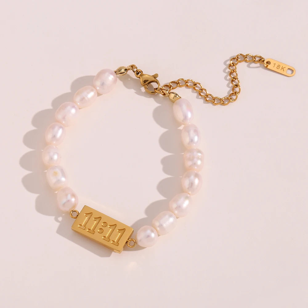Aligned & Thriving Pearl Bracelet