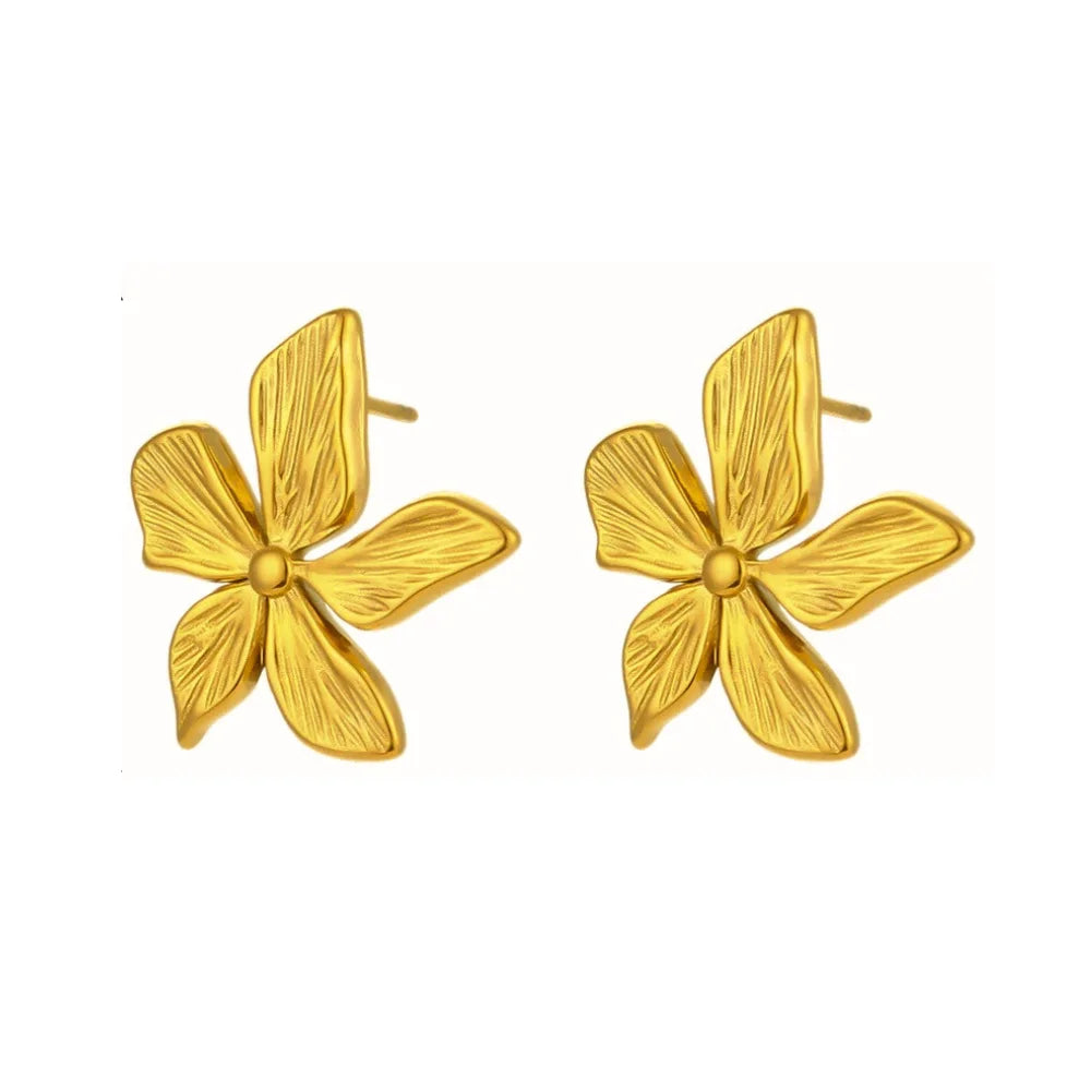 Pretty Petals Stud Earrings