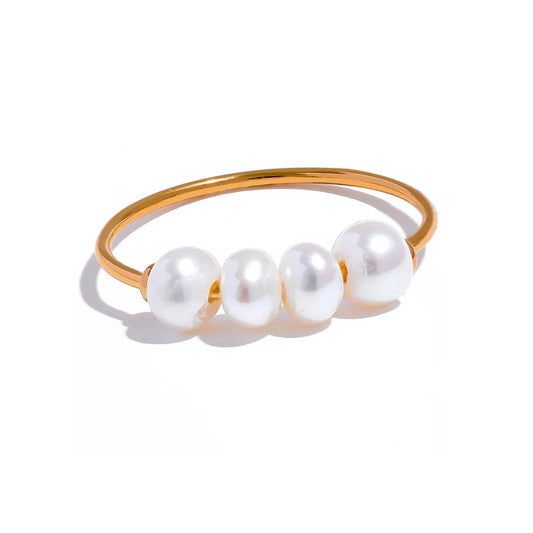 Charming Pearl Ring