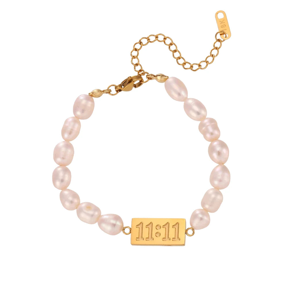 Aligned & Thriving Pearl Bracelet