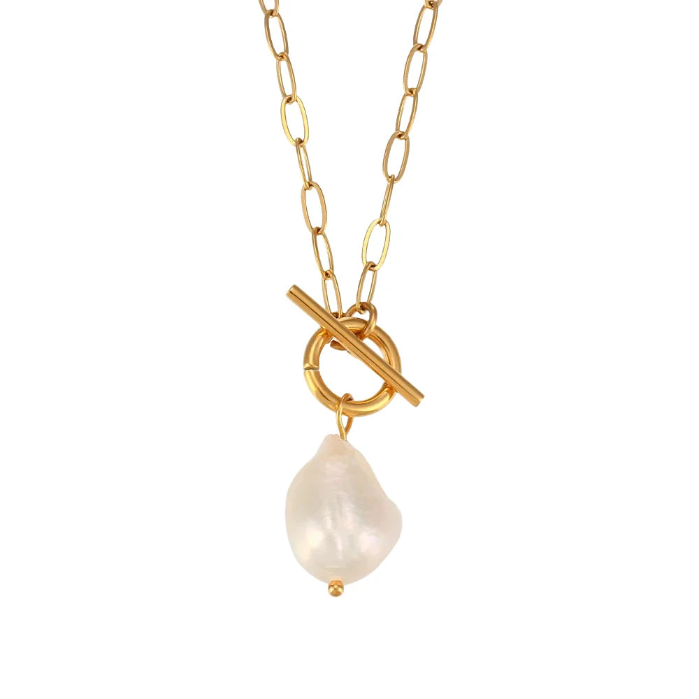Chained Pearl Necklace