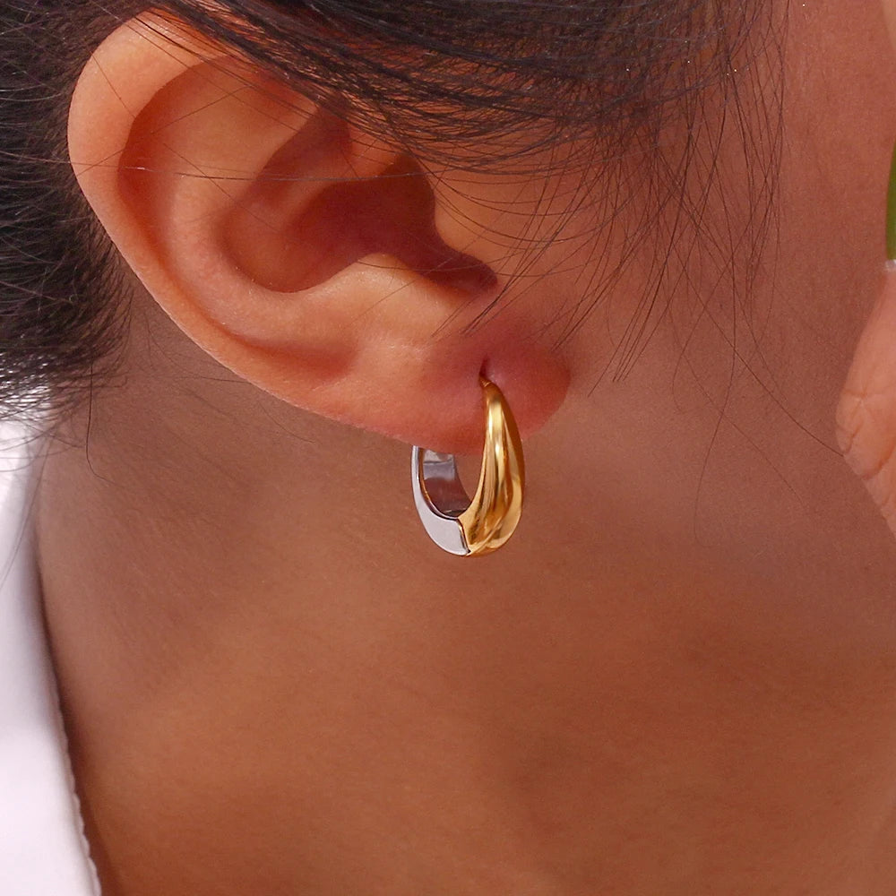 Belle Duo Earrings on model