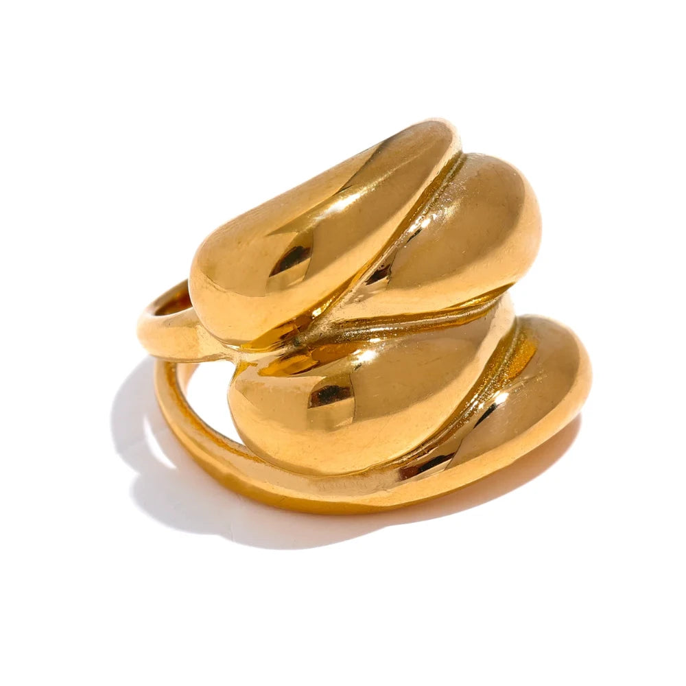Bold Fusion Ring in gold on white background