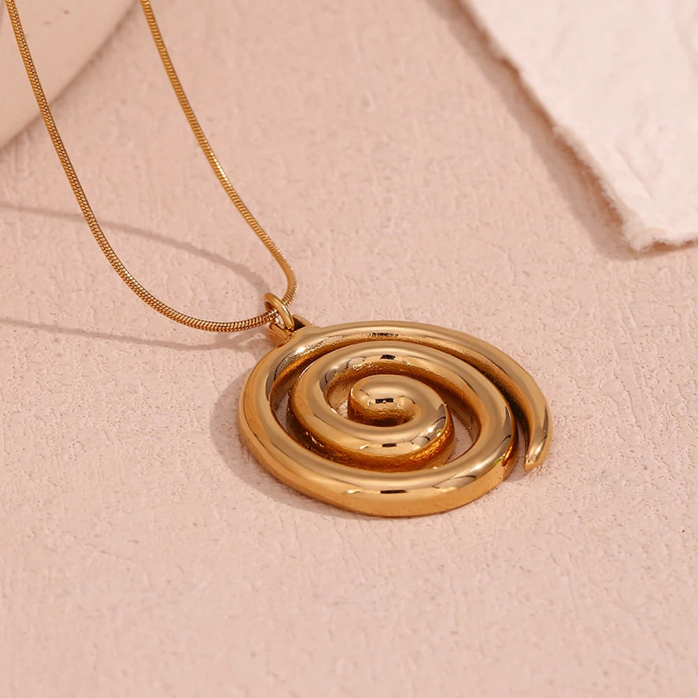 Golden Vortex Necklace gold