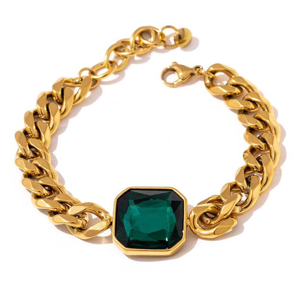 Her Boldness Emerald Bracelet