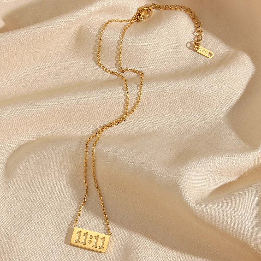 Aligned & Thriving Necklace