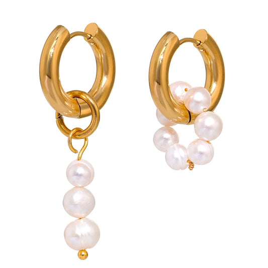 Chic Divergence Pearl Earrings