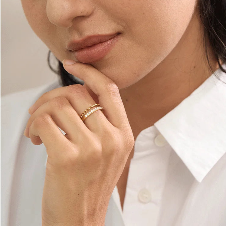 woman posing with double layered ring