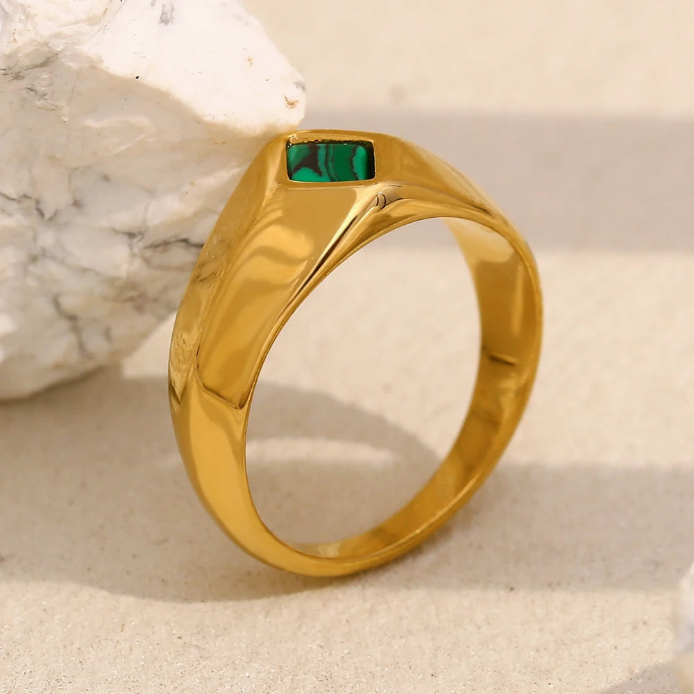 Malachite Marvel Ring display