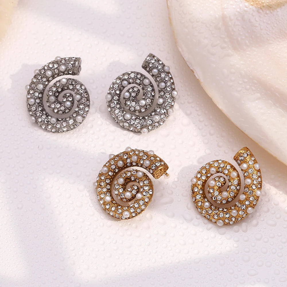 Enchanted Treasure Earrings in silver and gold wet