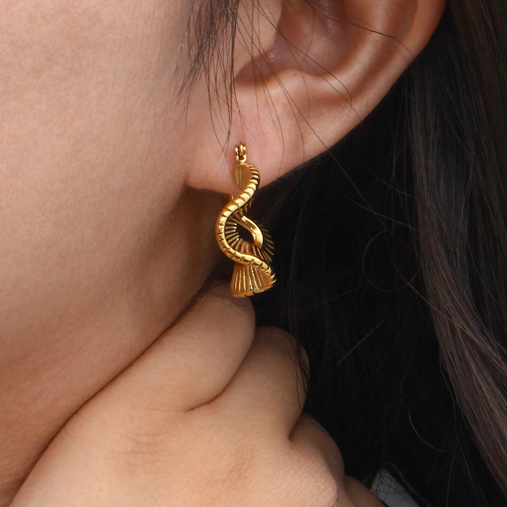 Ripple Effect Hoops on model