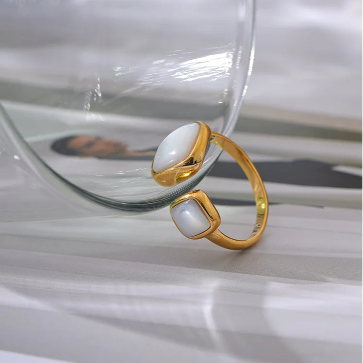 Contemporary Flair Ring