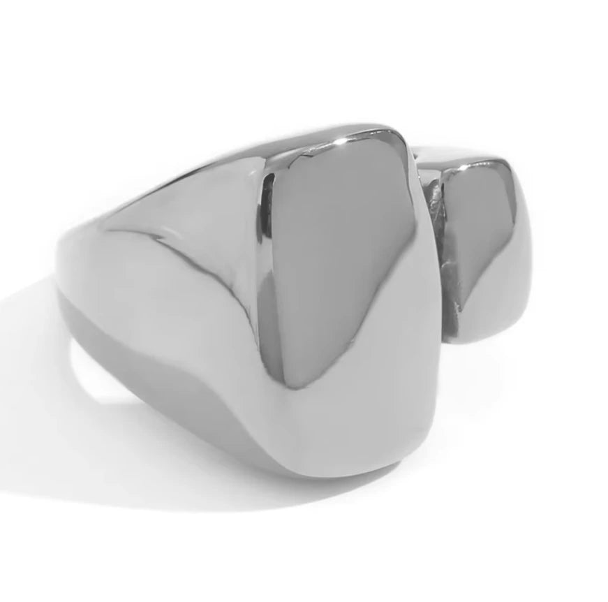 Power Play Ring