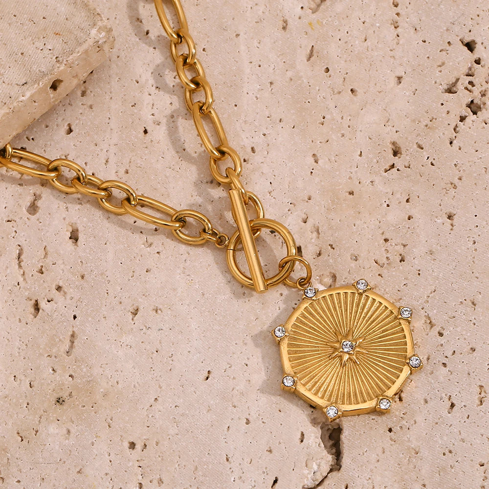 Divine Shine Necklace