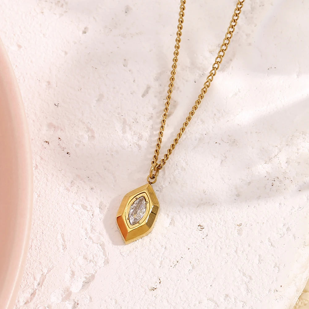 Vintage Chic Necklace