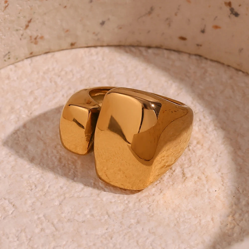 Power Play Ring