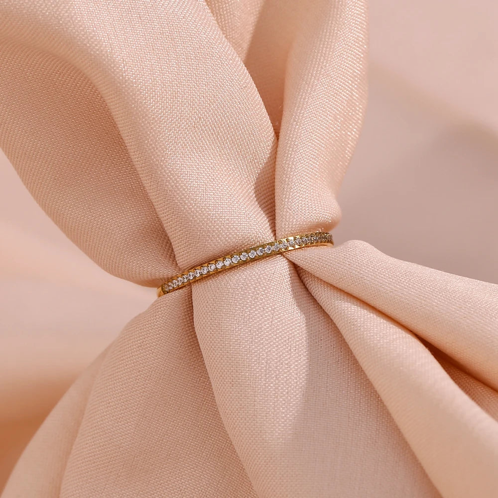 Lumina Delicate Ring