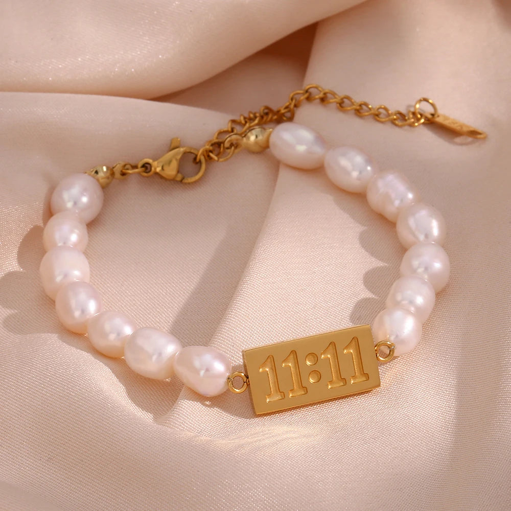 Aligned & Thriving Pearl Bracelet