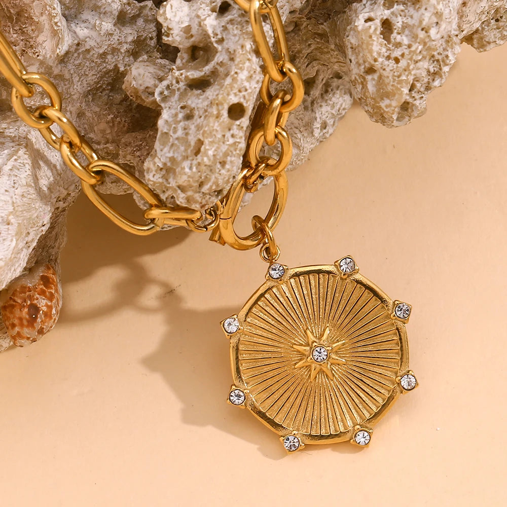 Divine Shine Necklace