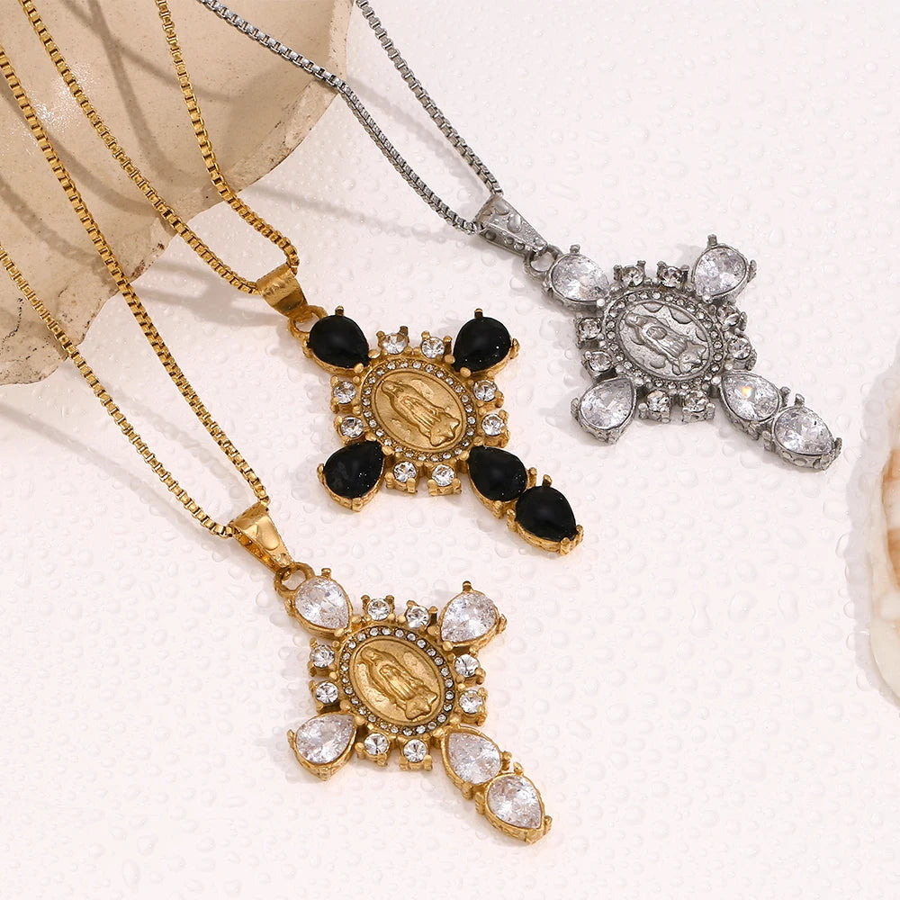 Madre Mia Necklace