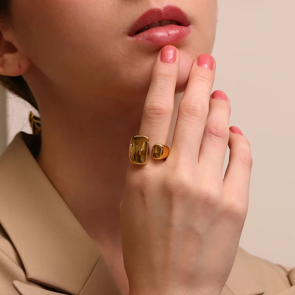 Power Play Ring