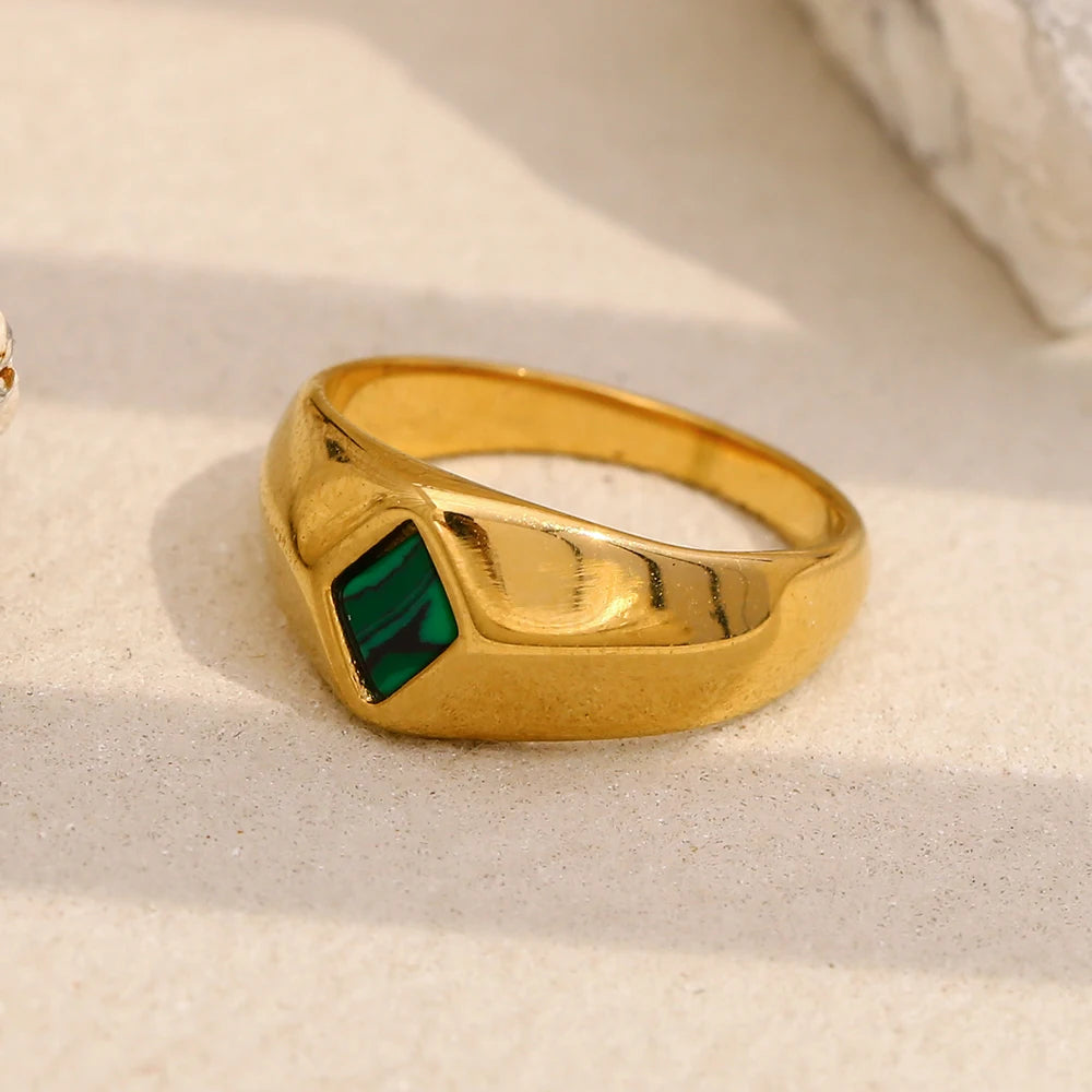 Malachite Marvel Ring
