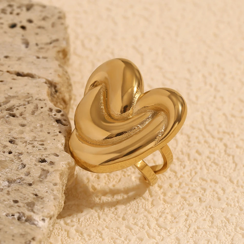 Lover's Lore Heart Ring