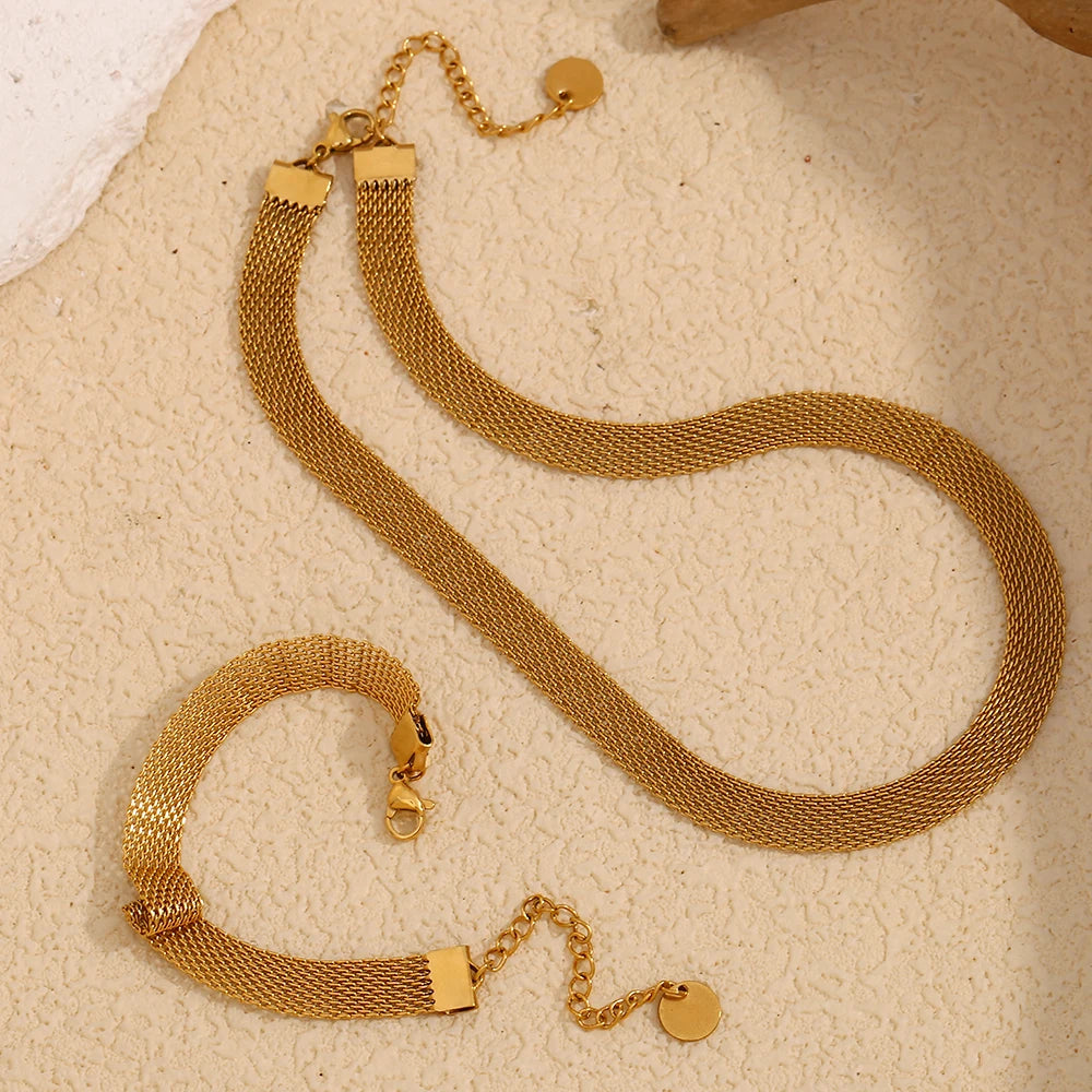Slight Elegance Choker Necklace