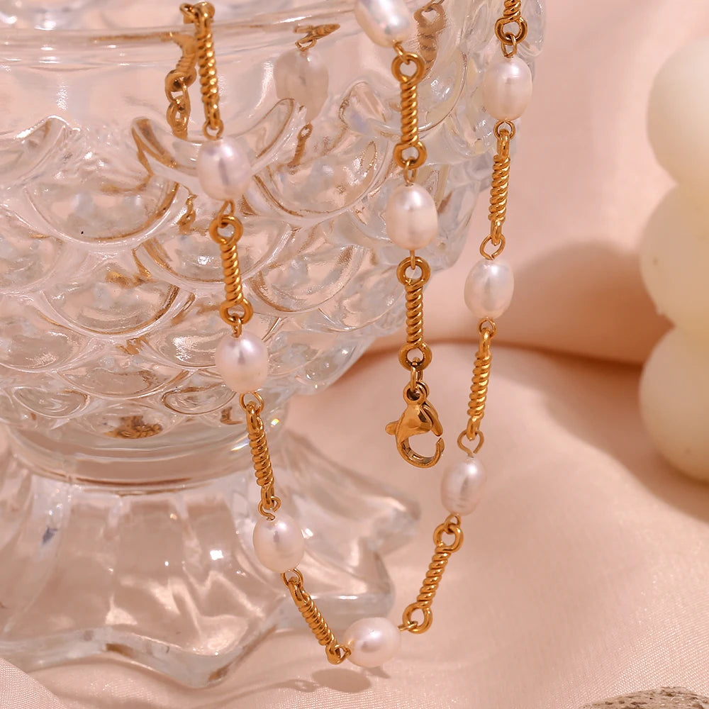 Pearl Lineage Necklace