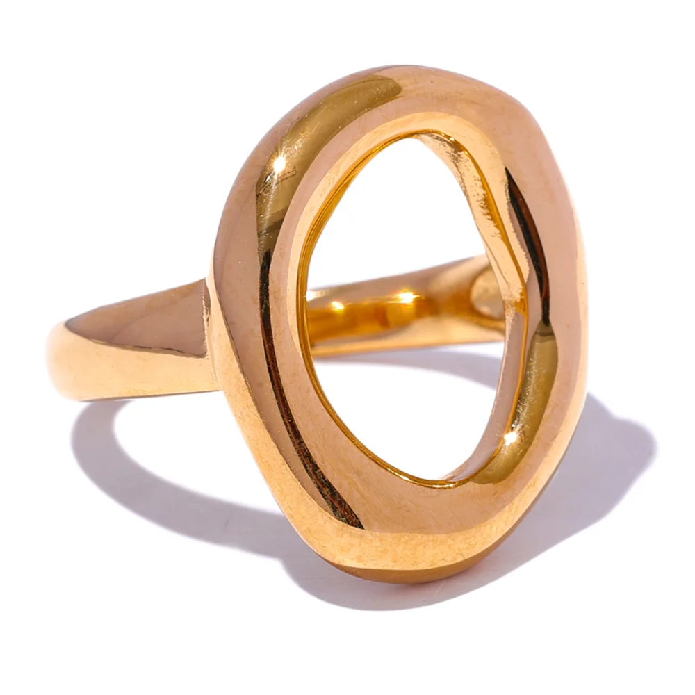 Inner Circle Ring