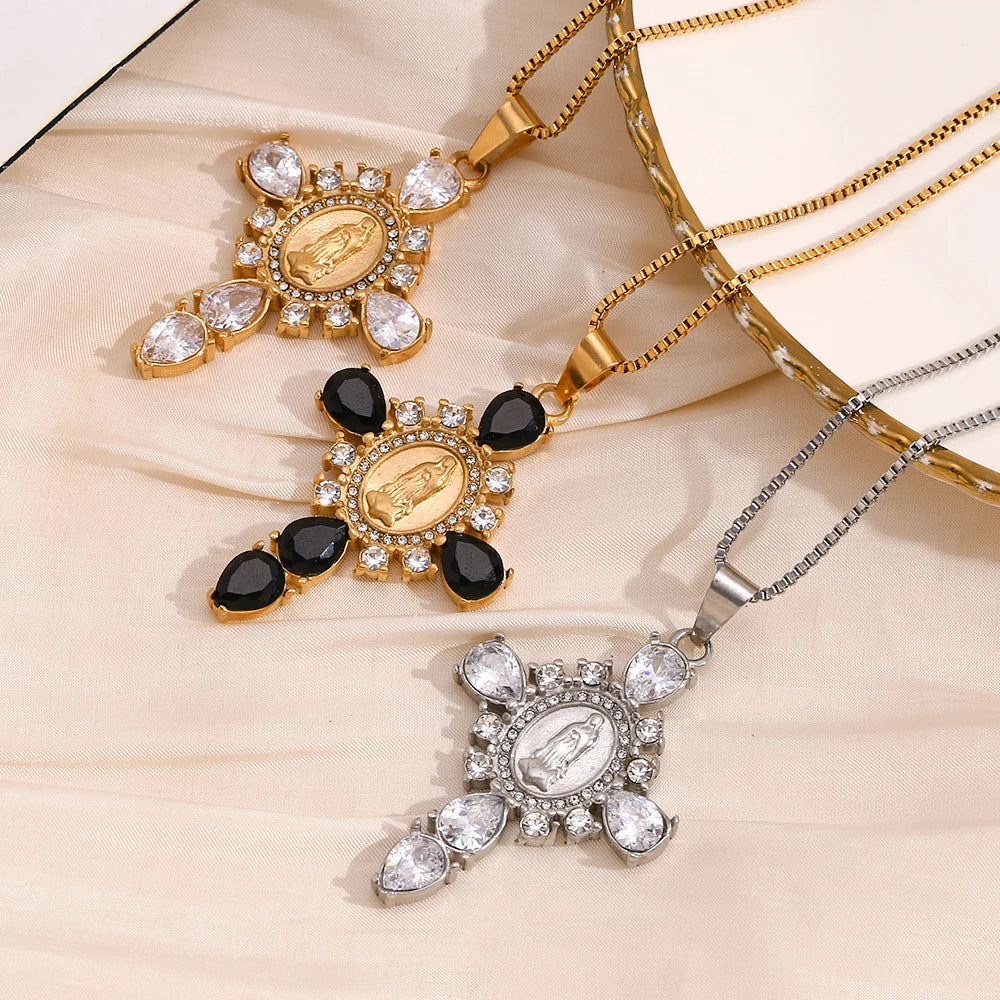 Madre Mia Necklace