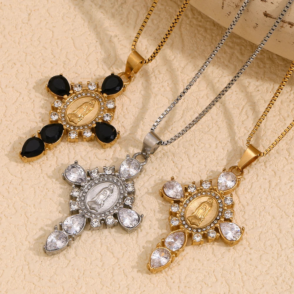 Madre Mia Necklace