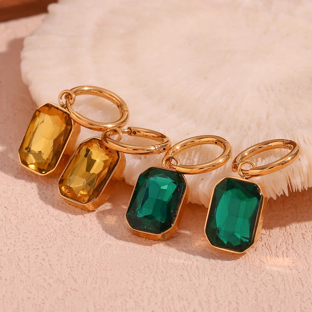 The Precious Earrings closeup